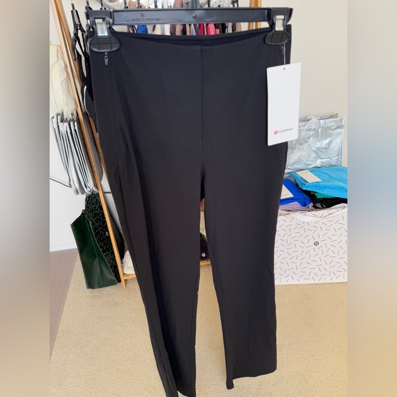 NWT Lululemon Smooth Fit Pull-On High-Rise Pant Regular, Black, Size 4 - Picture 8 of 9
